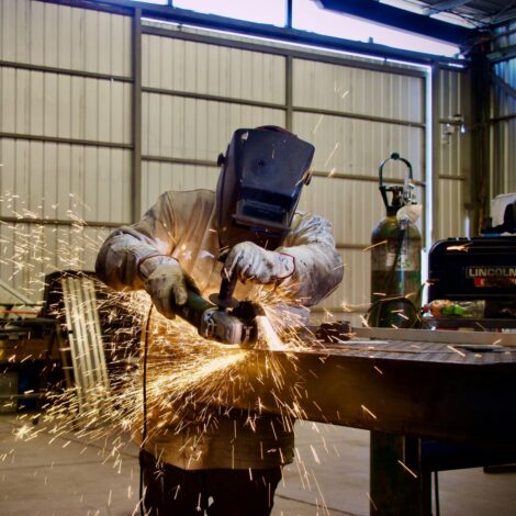 HERRAMIENTAS INDUSTRIALES (INTERIORES Y EXTERIORES)